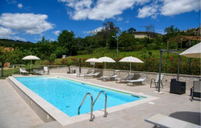 5 Bedroom Cozy Home In Montefalcone Appennino